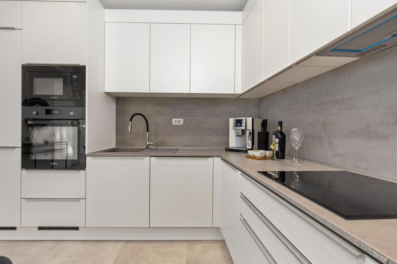 Apartmani Dogas Crikvenica Exterior photo